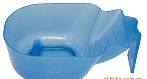 廠價(jià)直供各類美發(fā)夾 發(fā)夾、鴨嘴夾、尖嘴夾、塑料夾等，一站式采購化妝夾與日用百貨